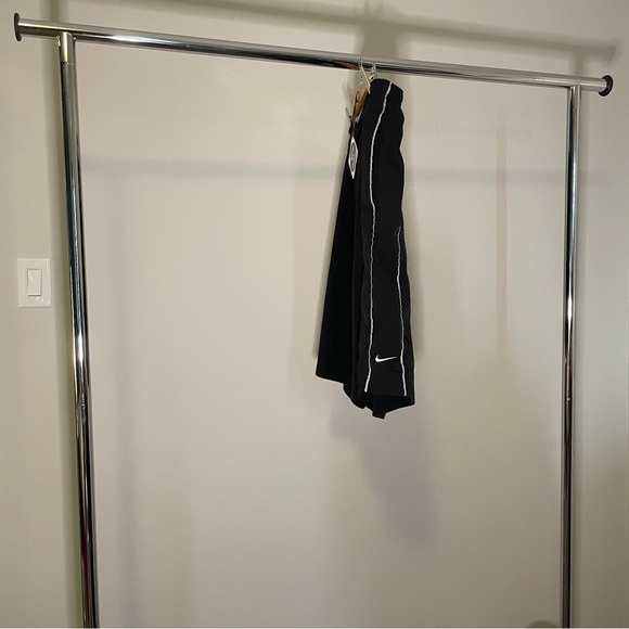 Vintage Nike shorts - Picture 2 of 4